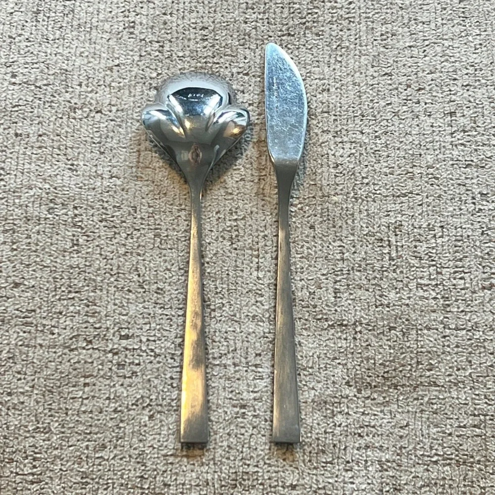 Epic Custom Stainless Taiwan Rose Floral Sugar Spoon and Butter Knife Set